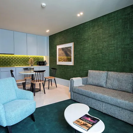 The Arc Carris Apartmán